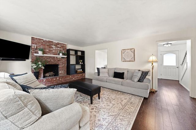 11604 N Victoria Drive, Oklahoma City, OK 73120