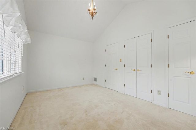 1007 Kings Arms Court, High Point, NC 27262