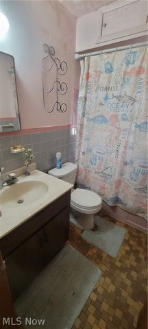 4271 W 162nd Street, Cleveland, OH 44135