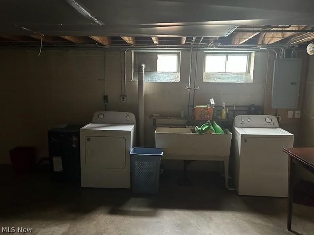 4271 W 162nd Street, Cleveland, OH 44135