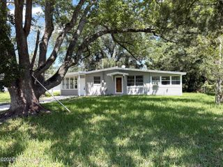 4705 HERTA Road, Jacksonville, FL 32210
