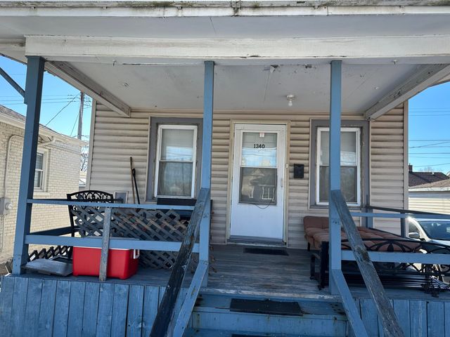 1340 Michigan Street, Hammond, IN 46320