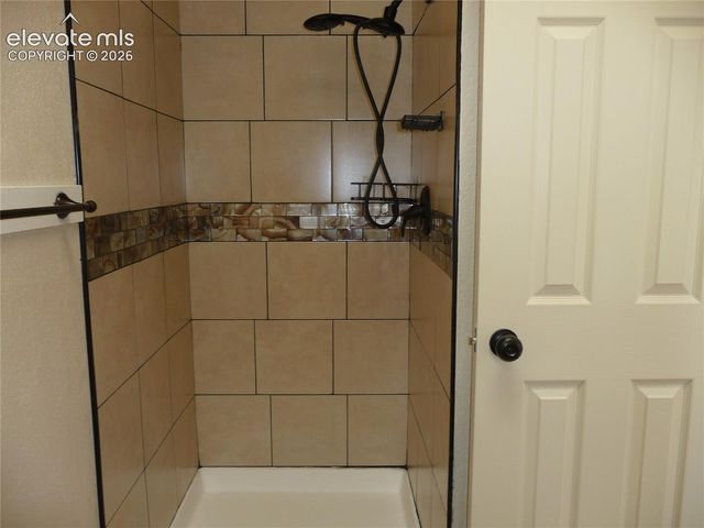 6030 Sailing Court, Colorado Springs, CO 80918