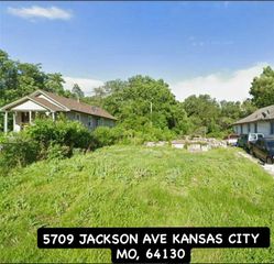 5709 Jackson Avenue, Kansas City, MO 64130