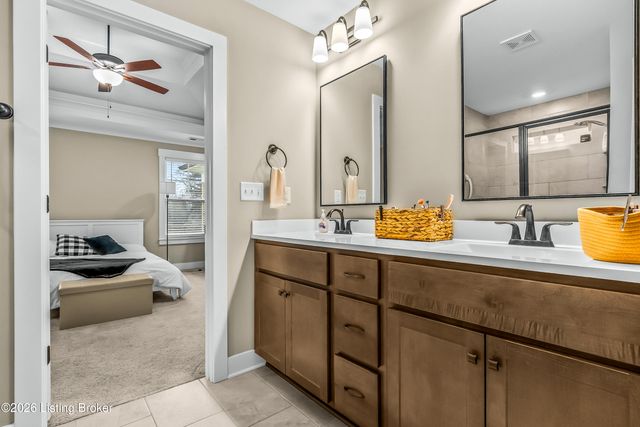 7910 Cultivator Ct, Louisville, KY 40291