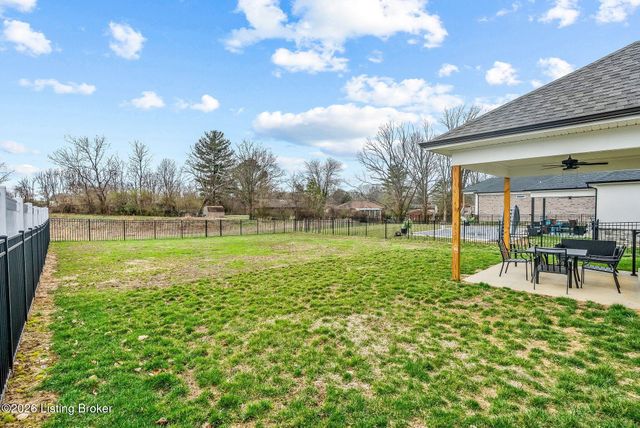 7910 Cultivator Ct, Louisville, KY 40291