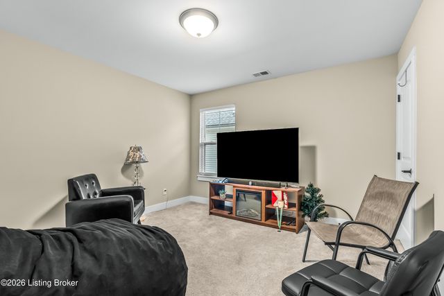 7910 Cultivator Ct, Louisville, KY 40291