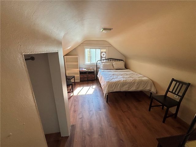 85 Adams Dr, Upper St Clair, PA 15241