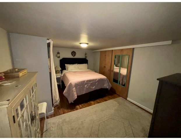 85 Adams Dr, Upper St Clair, PA 15241