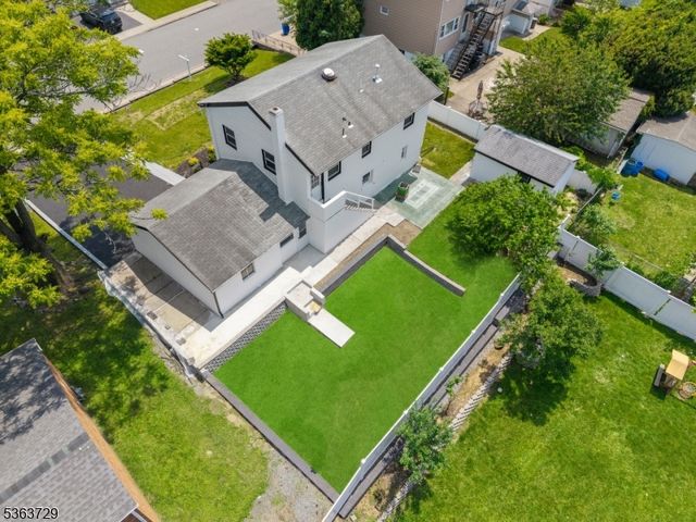 86 Mount Pleasant Ave, Woodland Park, NJ 07424