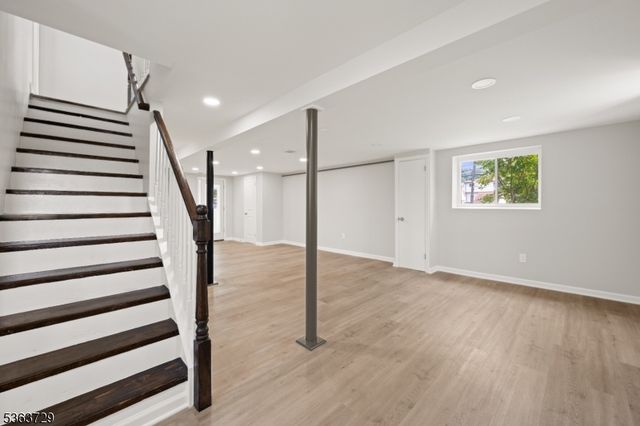 86 Mount Pleasant Ave, Woodland Park, NJ 07424
