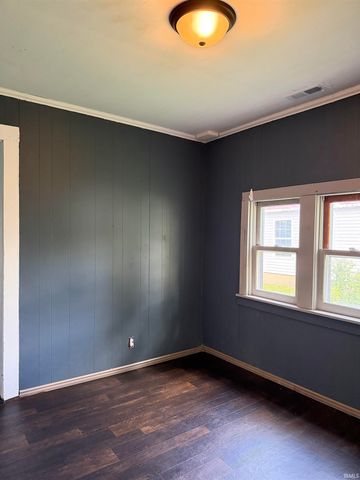 615 Mercer Avenue, Goshen, IN 46528