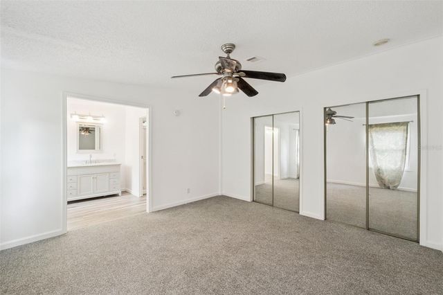 42 MAPLEHURST AVENUE, Debary, FL 32713