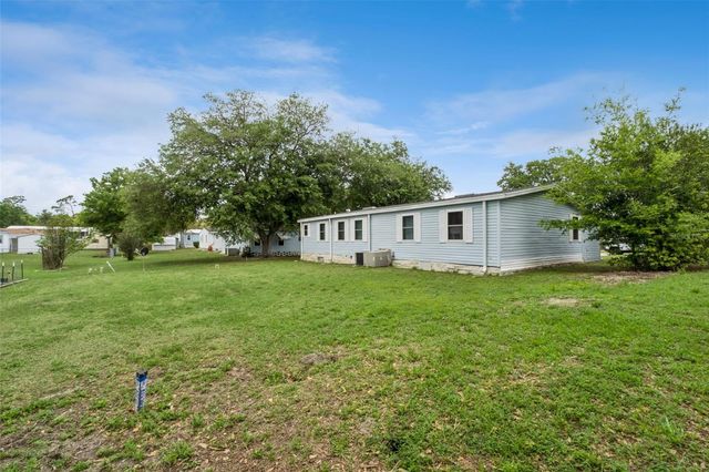 42 MAPLEHURST AVENUE, Debary, FL 32713