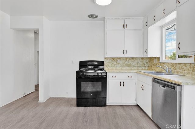 2567 Perth Court, Barstow, CA 92311