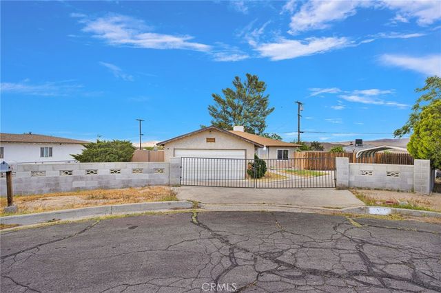 2567 Perth Court, Barstow, CA 92311