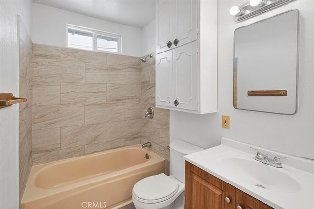 2567 Perth Court, Barstow, CA 92311