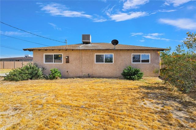 2567 Perth Court, Barstow, CA 92311