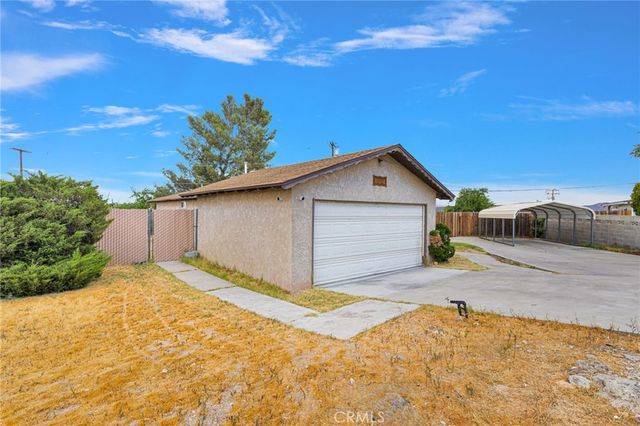 2567 Perth Court, Barstow, CA 92311