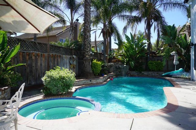 9402 Rodeo Drive, Gilroy, CA 95020