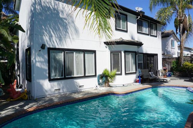 9402 Rodeo Drive, Gilroy, CA 95020