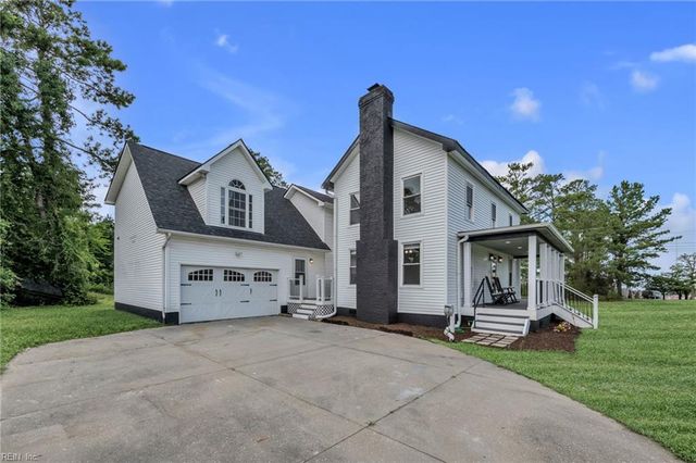1700 Dandy Loop RD, Yorktown, VA 23692