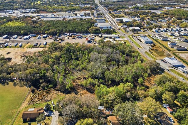 LOUISE AVE, Dundee, FL 33838