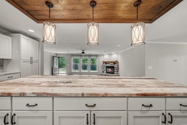 764 Whitfield Road, Pearcy, AR 71964