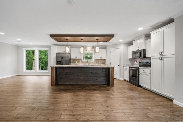 764 Whitfield Road, Pearcy, AR 71964