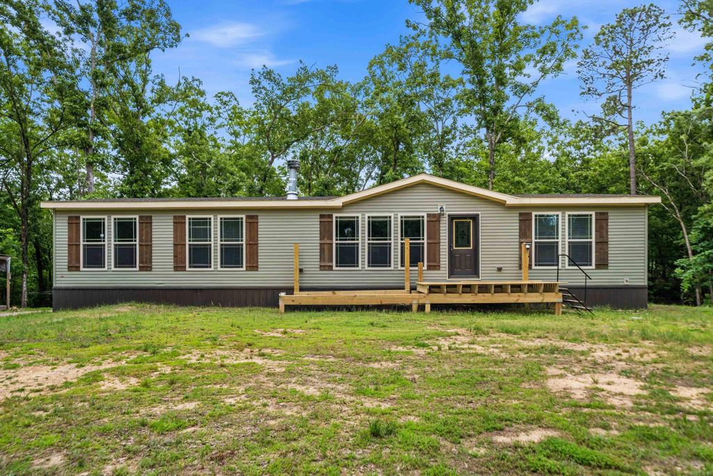 764 Whitfield Road, Pearcy, AR 71964
