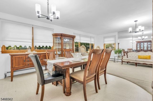 58 Arden St, Franklin Twp., NJ 08873