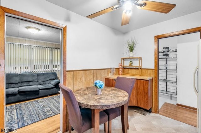 58 Arden St, Franklin Twp., NJ 08873