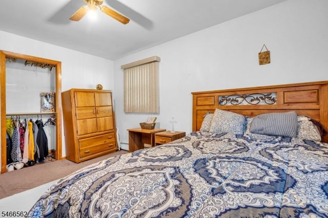 58 Arden St, Franklin Twp., NJ 08873