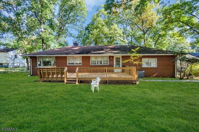 58 Arden St, Franklin Twp., NJ 08873