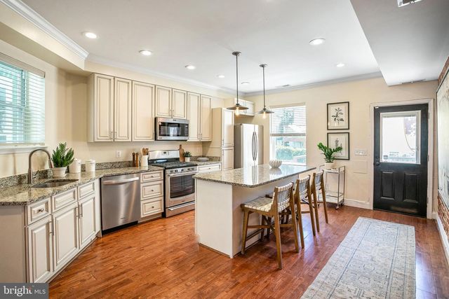 649 ORLEANS PL NE, Washington, DC 20002