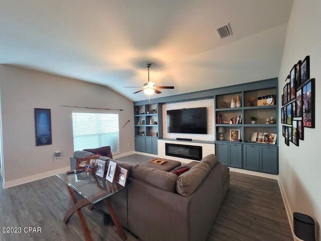 291 Bayou Bend Lane, Panama City, FL 32404