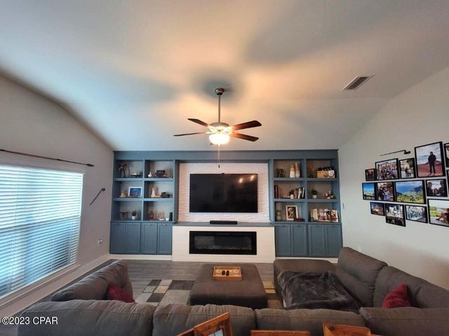 291 Bayou Bend Lane, Panama City, FL 32404