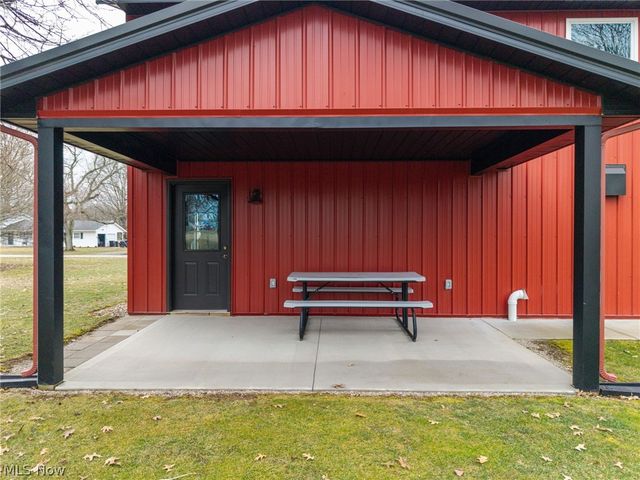 19 Harclay Court, Hayesville, OH 44838