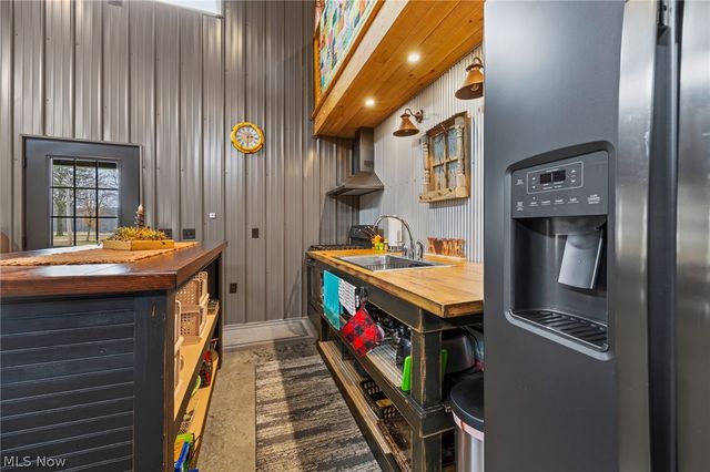 19 Harclay Court, Hayesville, OH 44838