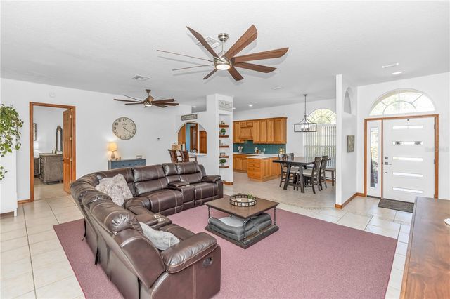 429 QUAIL MEADOW COURT, Debary, FL 32713