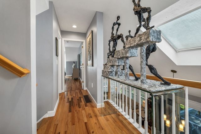 84 Hawthorne Village Rd 84, Nashua, NH 03062