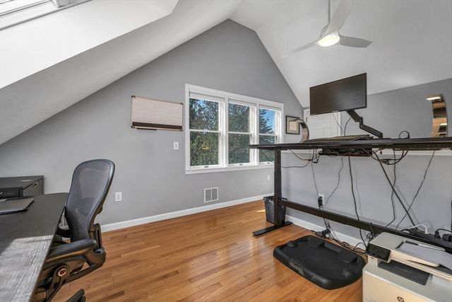 84 Hawthorne Village Rd 84, Nashua, NH 03062