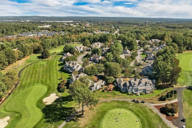 84 Hawthorne Village Rd 84, Nashua, NH 03062