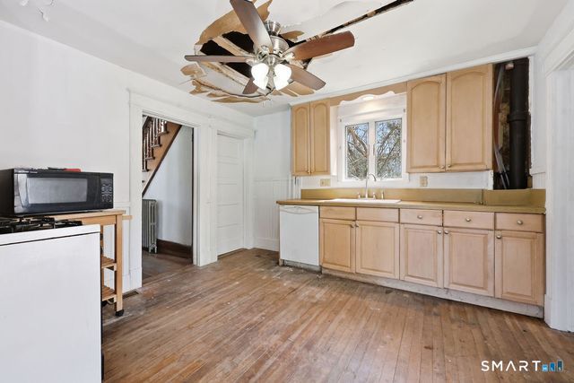 30 Old Wolcott Road, Bristol, CT 06010