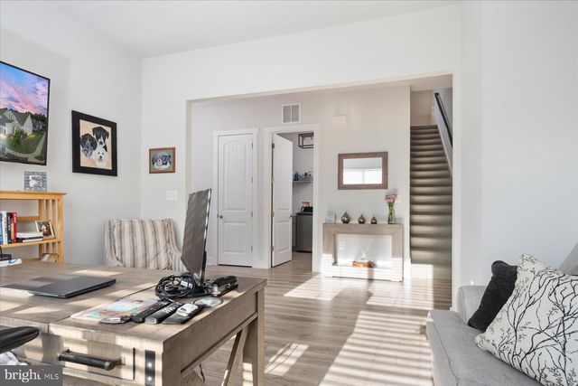 135 NAUSET LN, Chester, MD 21619