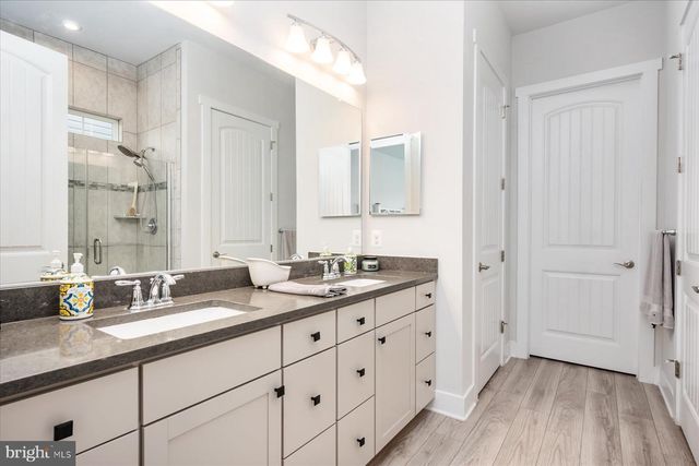 135 NAUSET LN, Chester, MD 21619