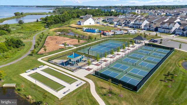 135 NAUSET LN, Chester, MD 21619