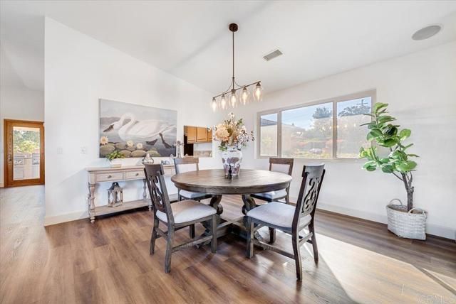 16355 Whispering Oaks Drive, Ramona, CA 92065