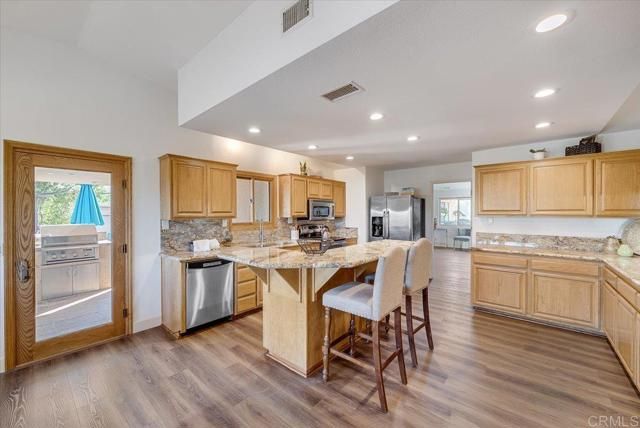 16355 Whispering Oaks Drive, Ramona, CA 92065