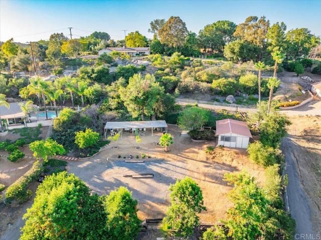16355 Whispering Oaks Drive, Ramona, CA 92065